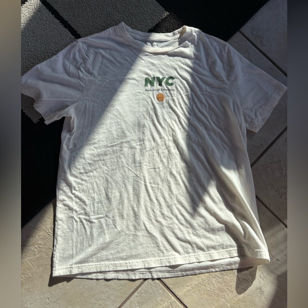 Old Navy White NYC Graphic Tee